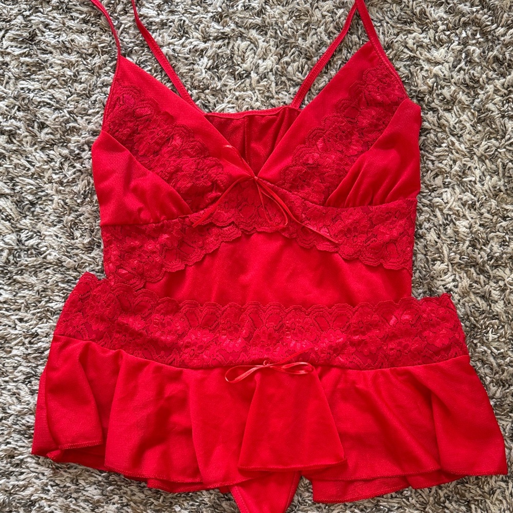 Vibrant Red Lace Chemise 2 Piece Set NWOT
